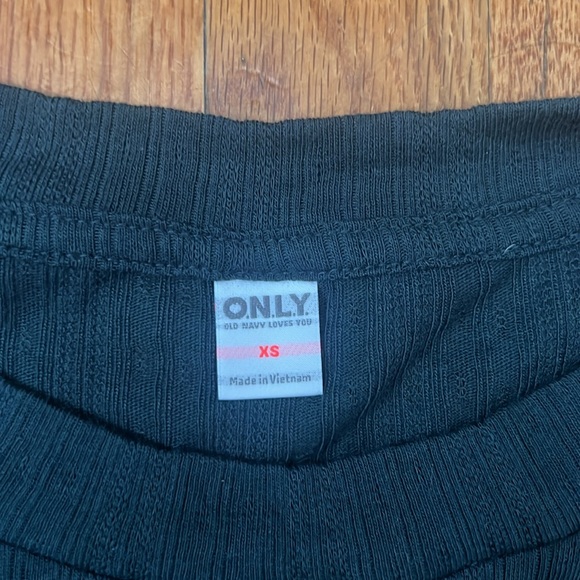 OLD NAVY LONG SLEEVE WOMENS - Picture 2 of 3
